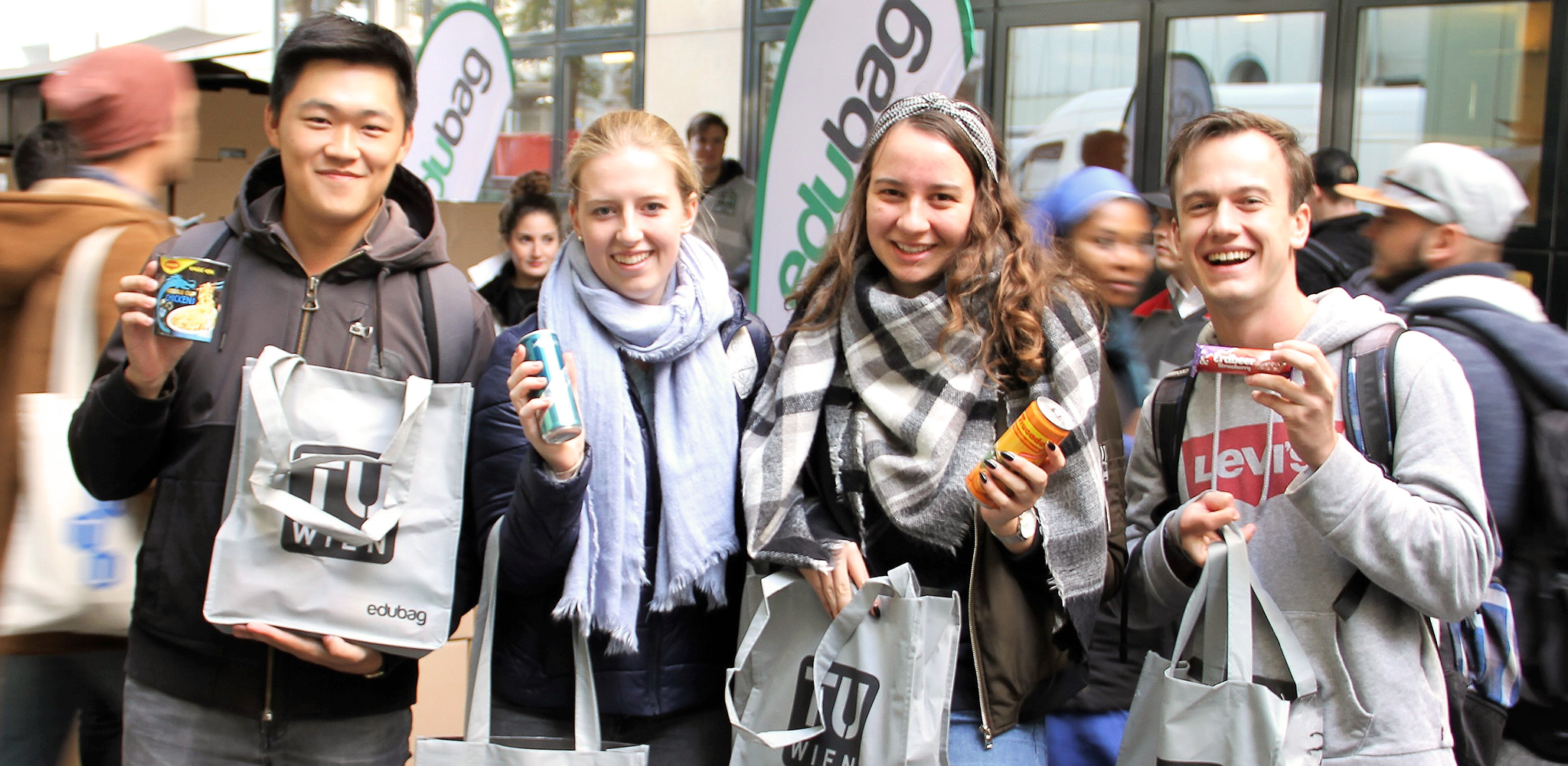 edubag - Die größte Samplingaktion an Österreichs Unis mit über 1 Million Goodies!